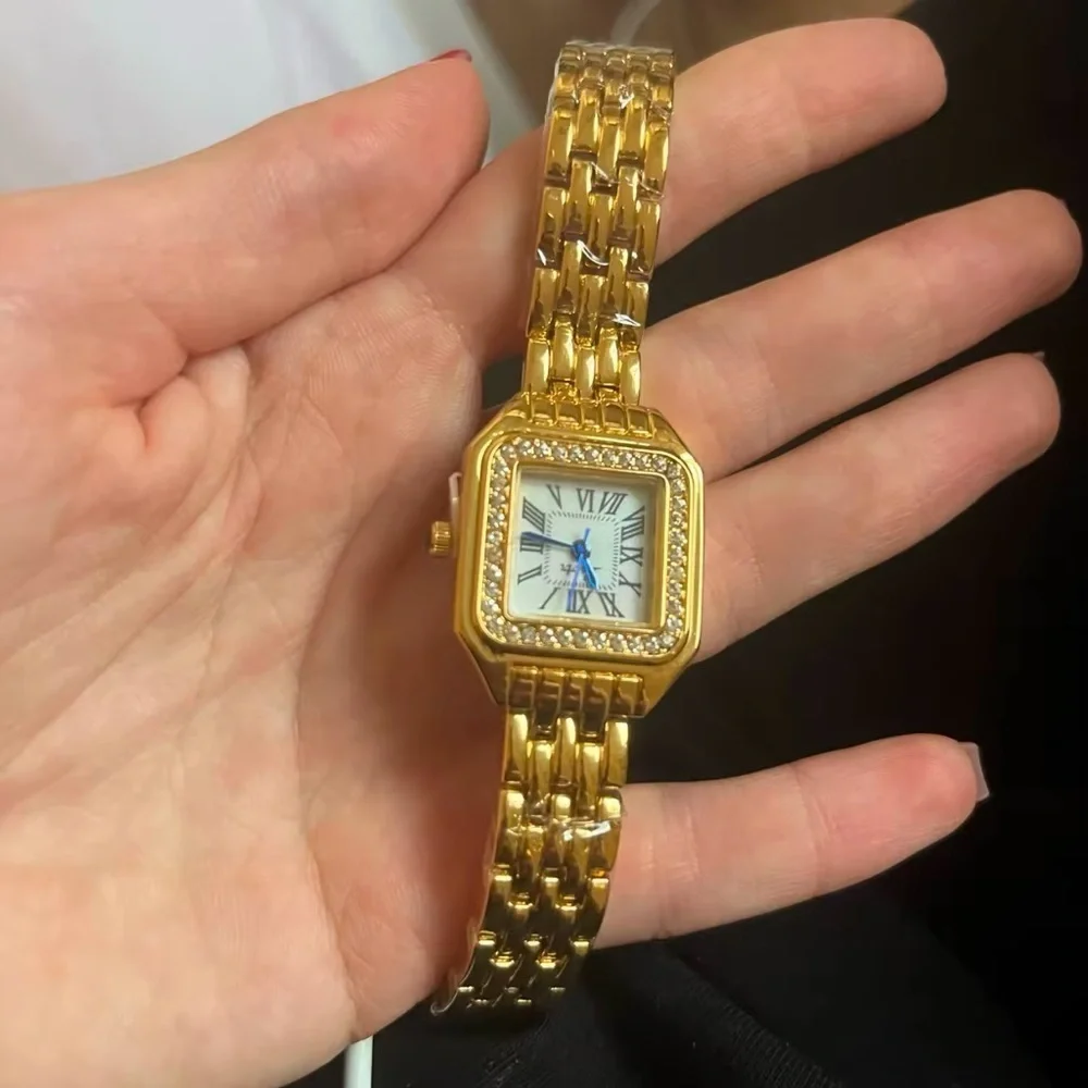 Panthere Classic Gold Crystal Stainless Steel Gold Watch